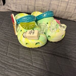 Margaritaville Women’s Green and Blue Sandals with Charms